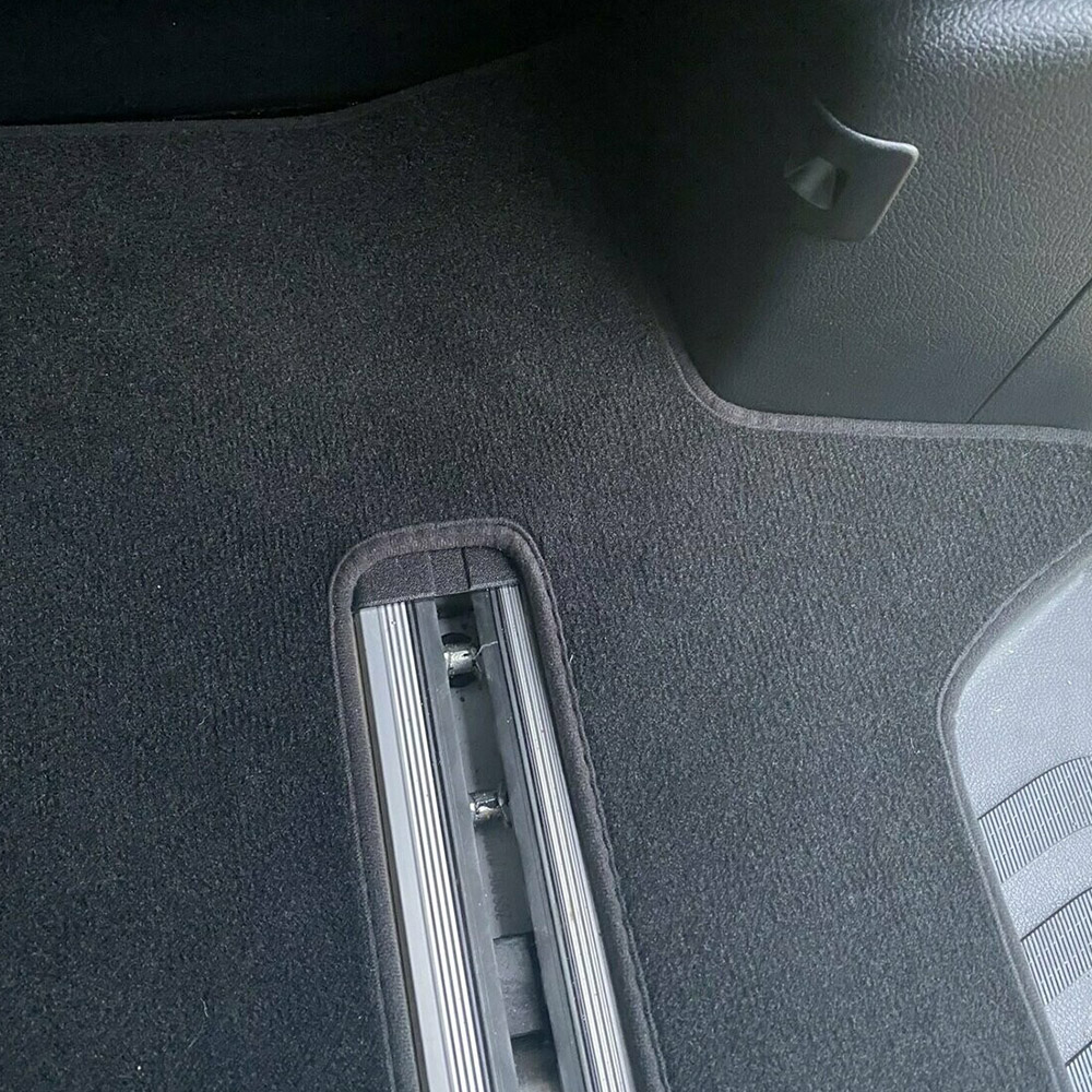Floor mat velour - passenger compartment for V-Class, Horizon & Activity (without kitchen) Floor mat velour - passenger compartment for V-Class, Horizon & Activity (without kitchen)