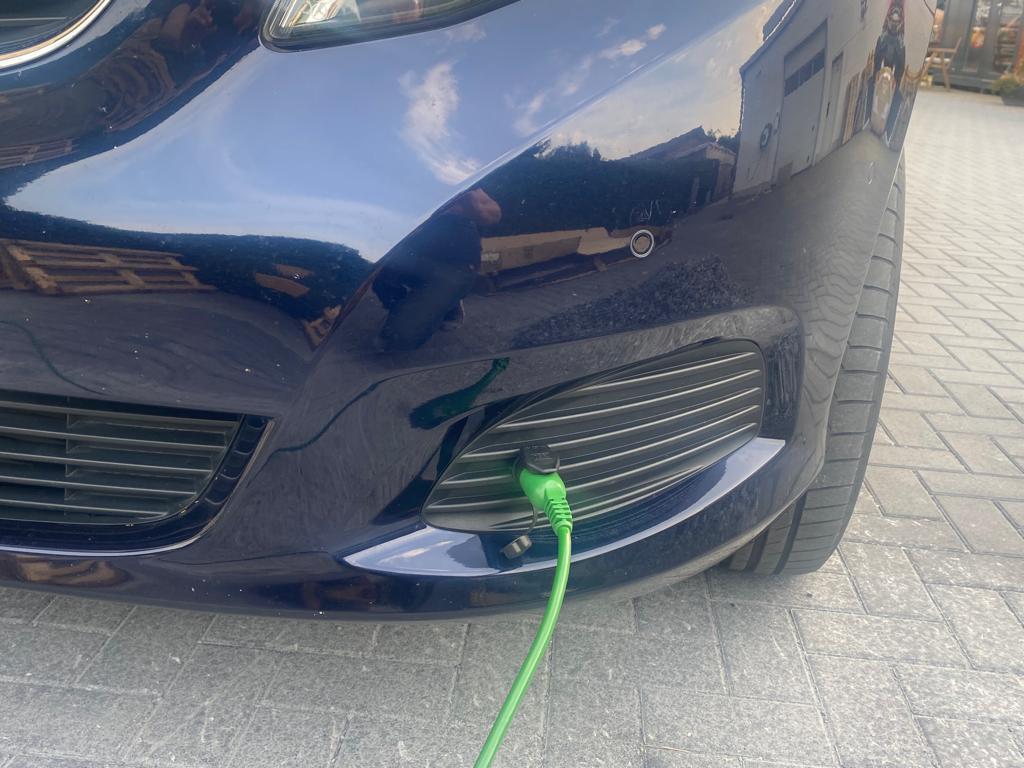 Außenstrom-/Landstromanschluss für Mercedes Marco Polo Activity / Horizon oder V-Klasse Außenstrom-/Landstromanschluss für Mercedes Marco Polo Activity / Horizon oder V-Klasse